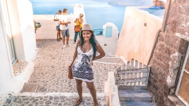 Santorini-Greece-Lightroom-Preset-Filter-Paris-Chic-Style-Travel-Instagram-Fashion-Blog-4