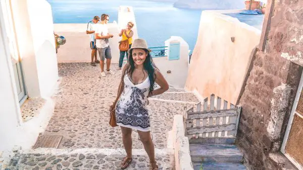 Santorini-Greece-Lightroom-Preset-Filter-Paris-Chic-Style-Travel-Instagram-Fashion-Blog-4