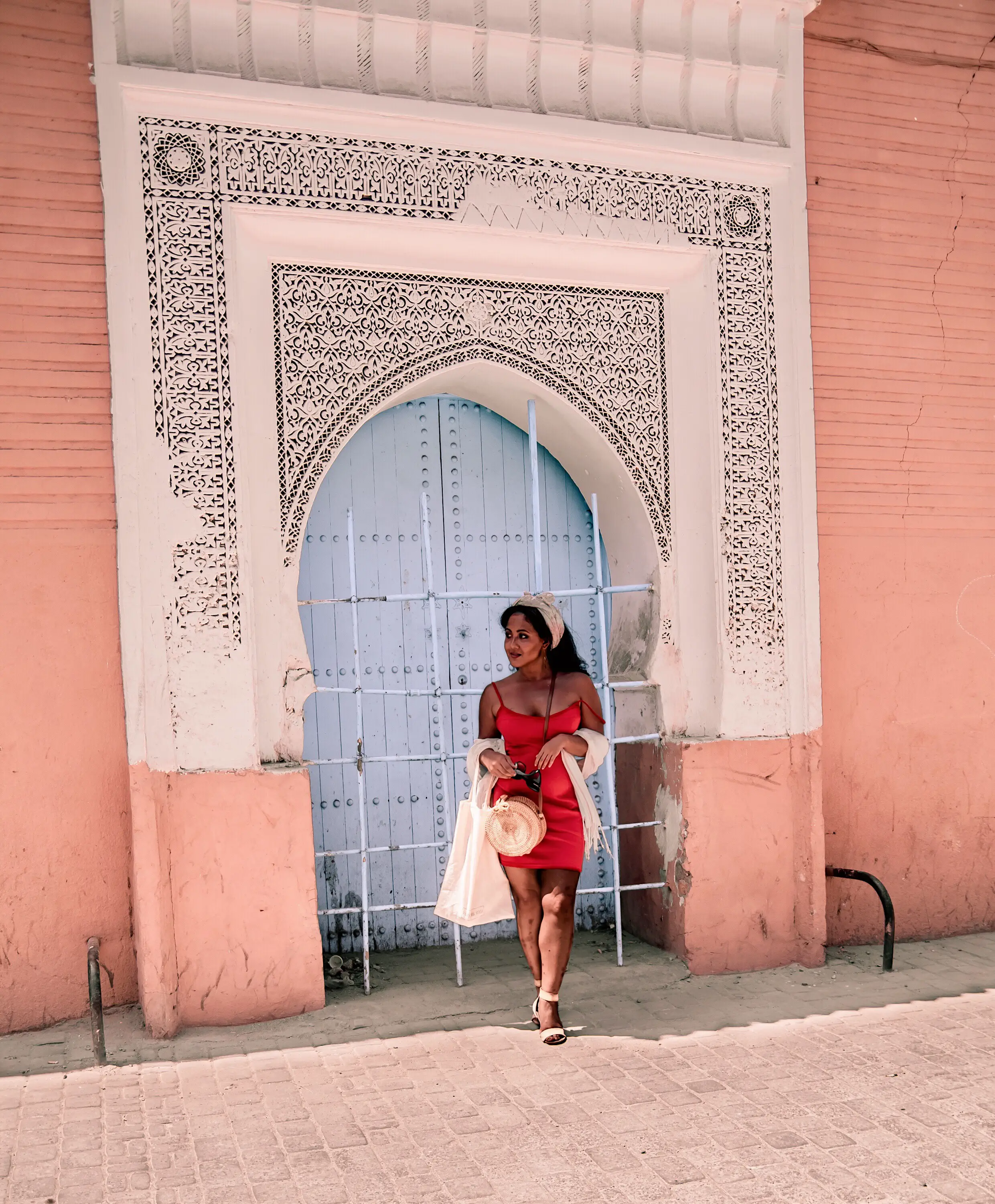 What-Color-Shoes-To-Wear-With-A-Red-Dress-How-To-Wear-A-Summer-Red-Dress-What-To-Wear-In-Morocco-Marrakech-Paris-Chic-Style-2
