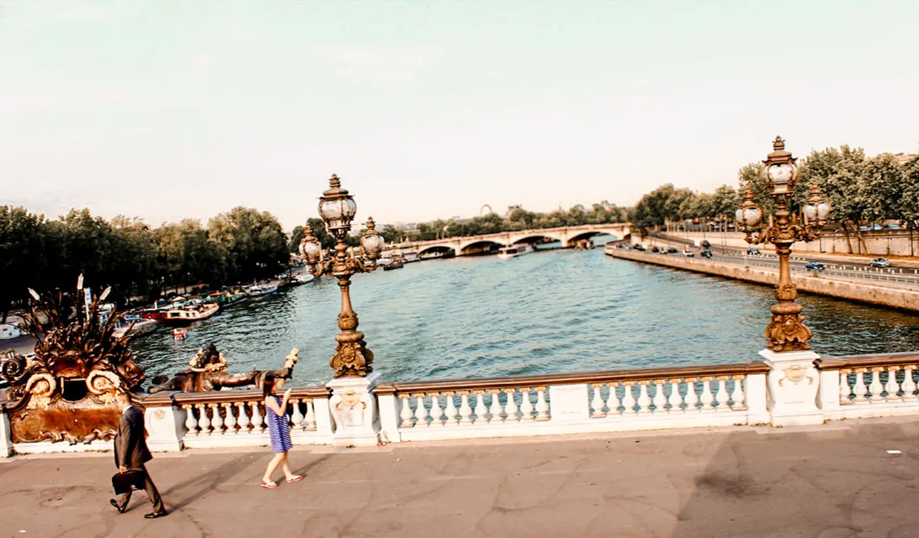 3 to 4 days in Paris Itinerary Best Things To Do In Paris Chic Style Fashion Travel Blog Pont Alexandre III