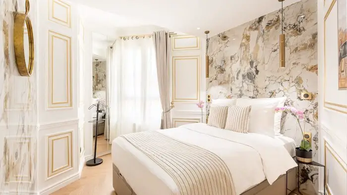 Cheap Luxury Airbnb In Eiffel Tower Paris Apartment For Rent For Holiday Anti-Covid Cleaning Paris Chic Style